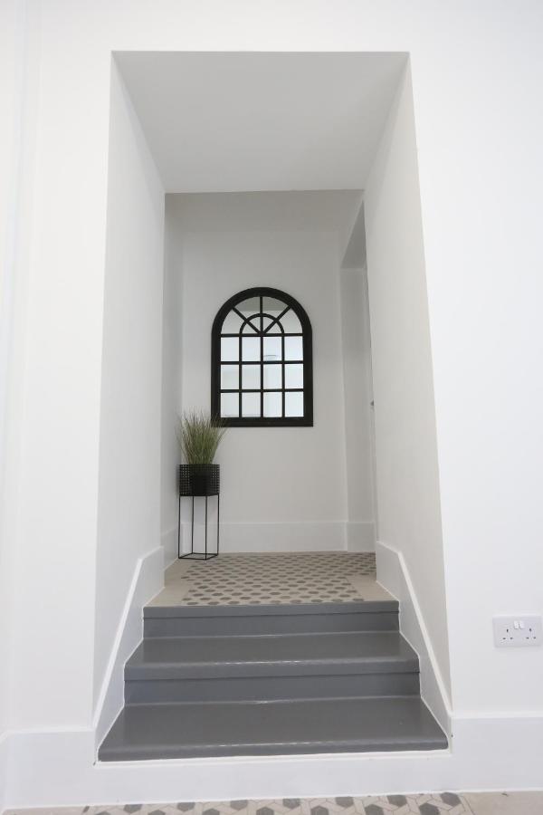 دولار West Burnside Apartments الغرفة الصورة